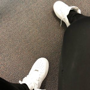 Meet your Posher, Sharonnay